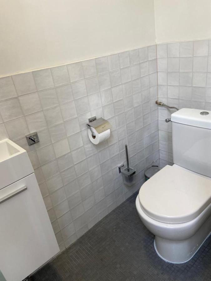 Tuinkamer In Monumentaal Pand Веере Екстериор снимка