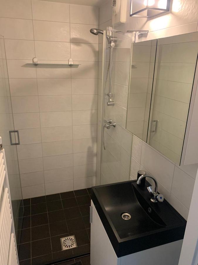 Tuinkamer In Monumentaal Pand Веере Екстериор снимка